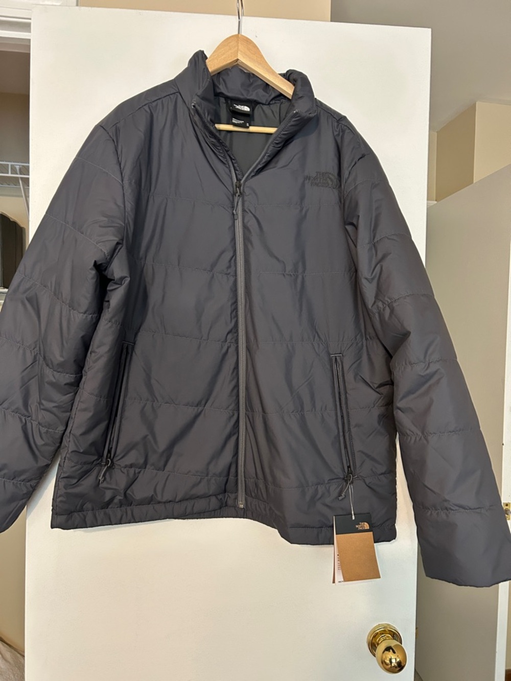 The North Face Men’s Puffer Jacket - Charcoal Gray